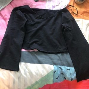 BRAND NEW LULULEMON CROPPED HOODIE